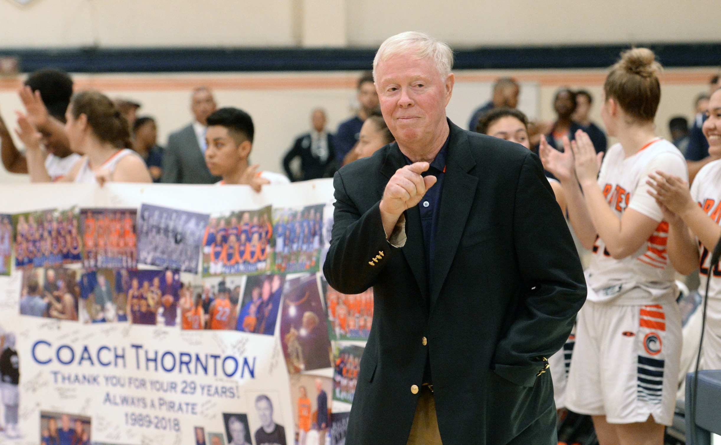 Former Pirate coach, Mike Thornton, passes away