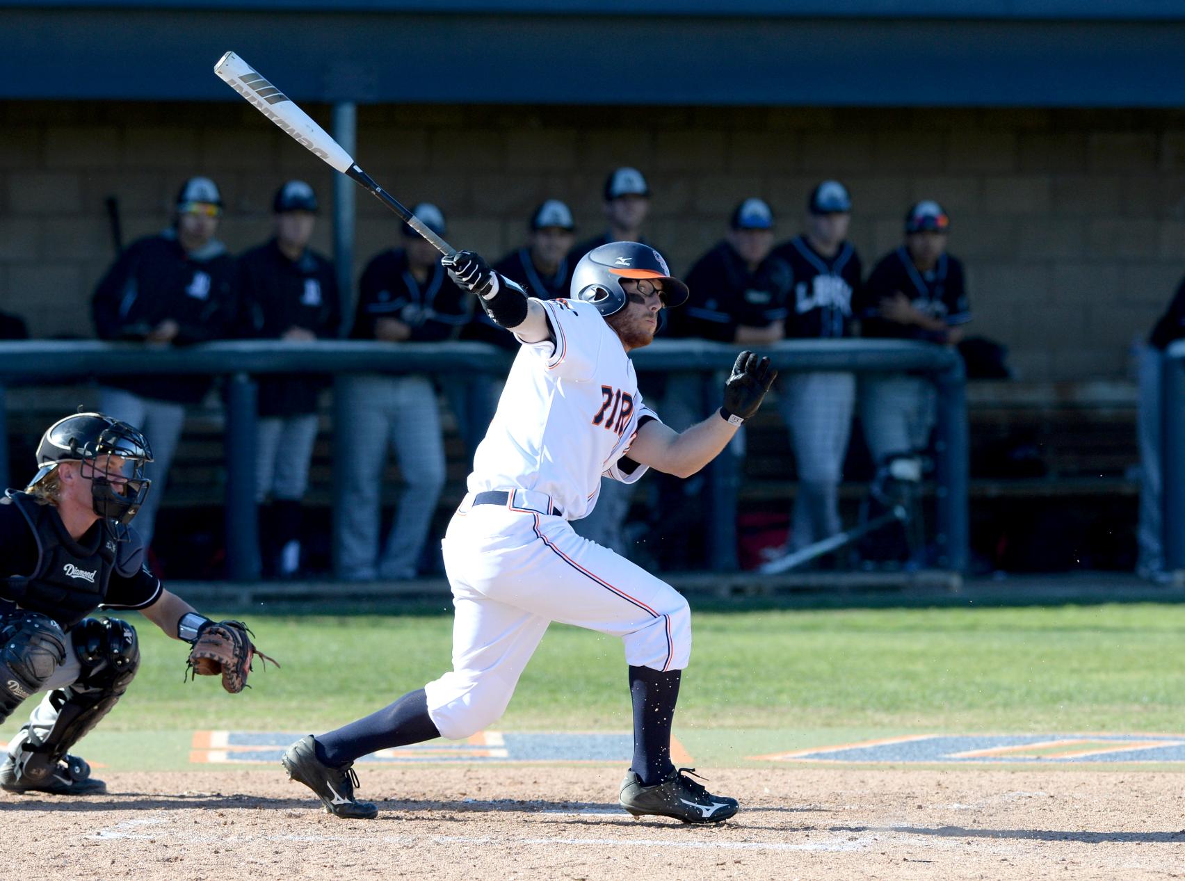 Pirates avoid sweep and top Chargers, 7-2