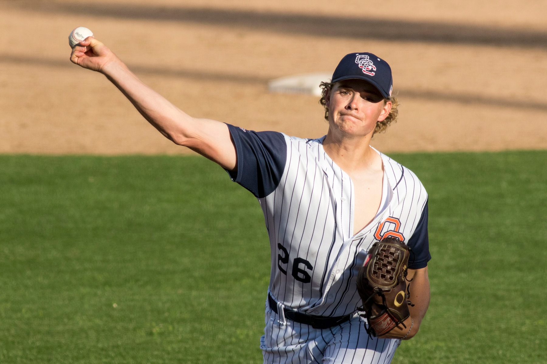 Van Den Helder's gem lifts Pirates past Panthers, 6-1