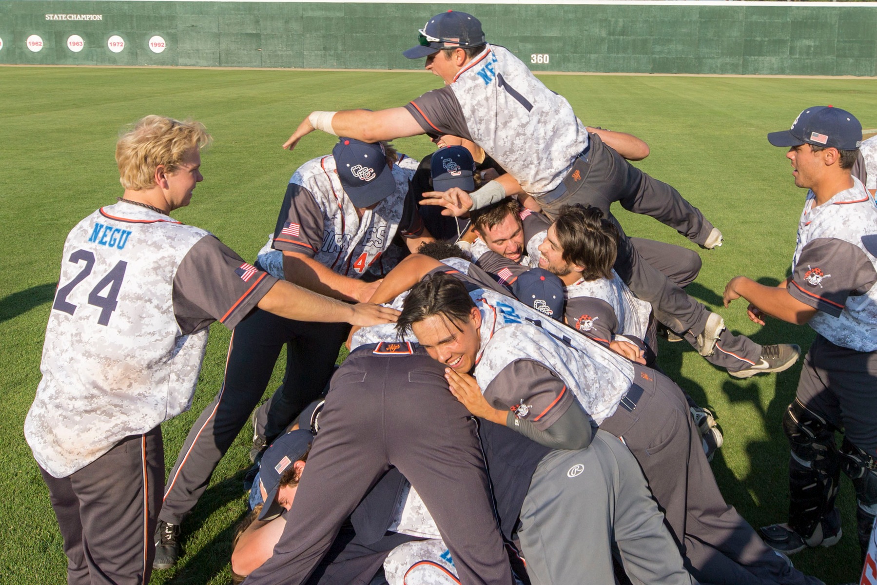 PIRATES CLOSE THE BOOK WITH STATE BASEBALL CHAMPIONSHIP!