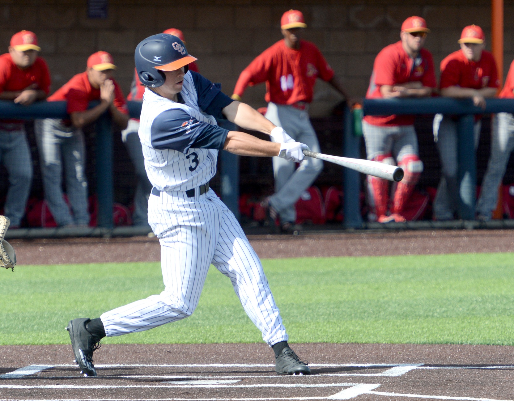 Pirates prevail over Gauchos, 13-10
