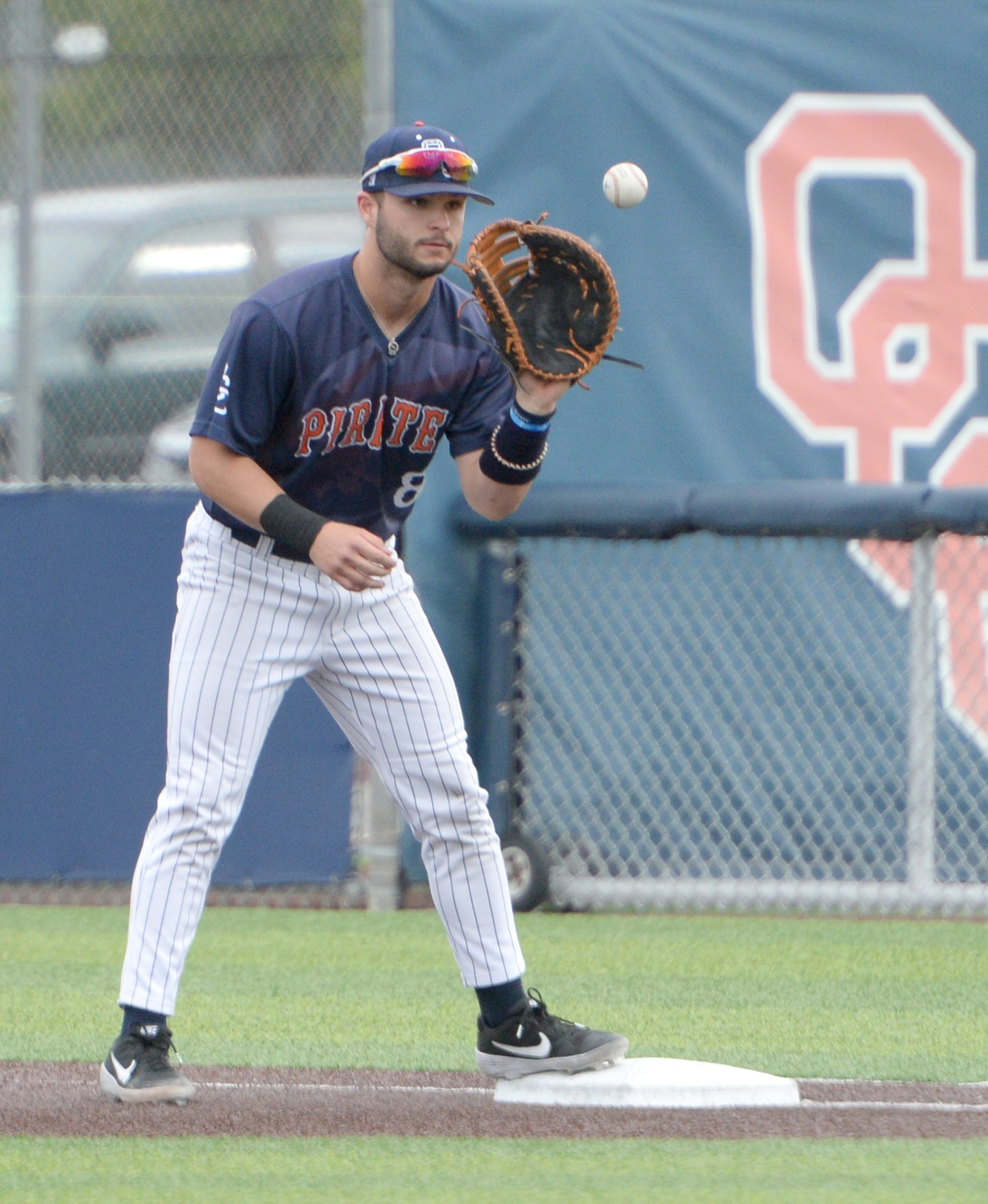 Pirates lose heartbreaker to Rustlers in 10 innings