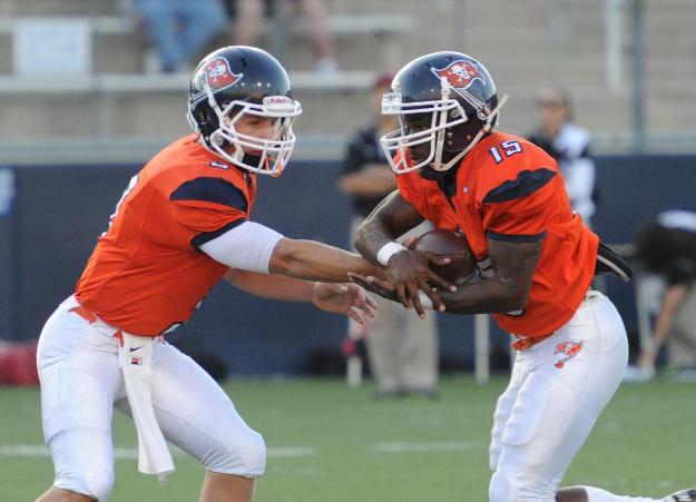 Pirates wrap up season with loss to Hornets