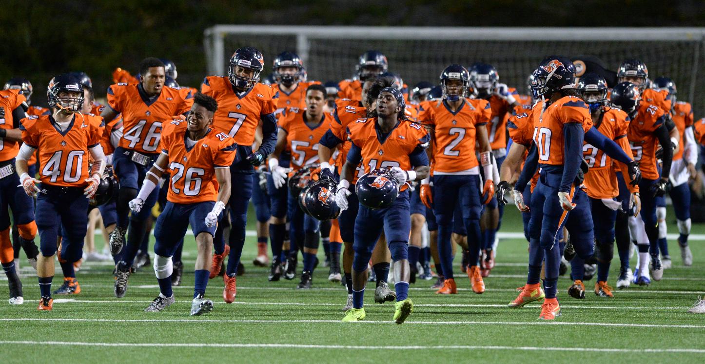 Pirates roll past Grossmont, 52-21, await bowl news!