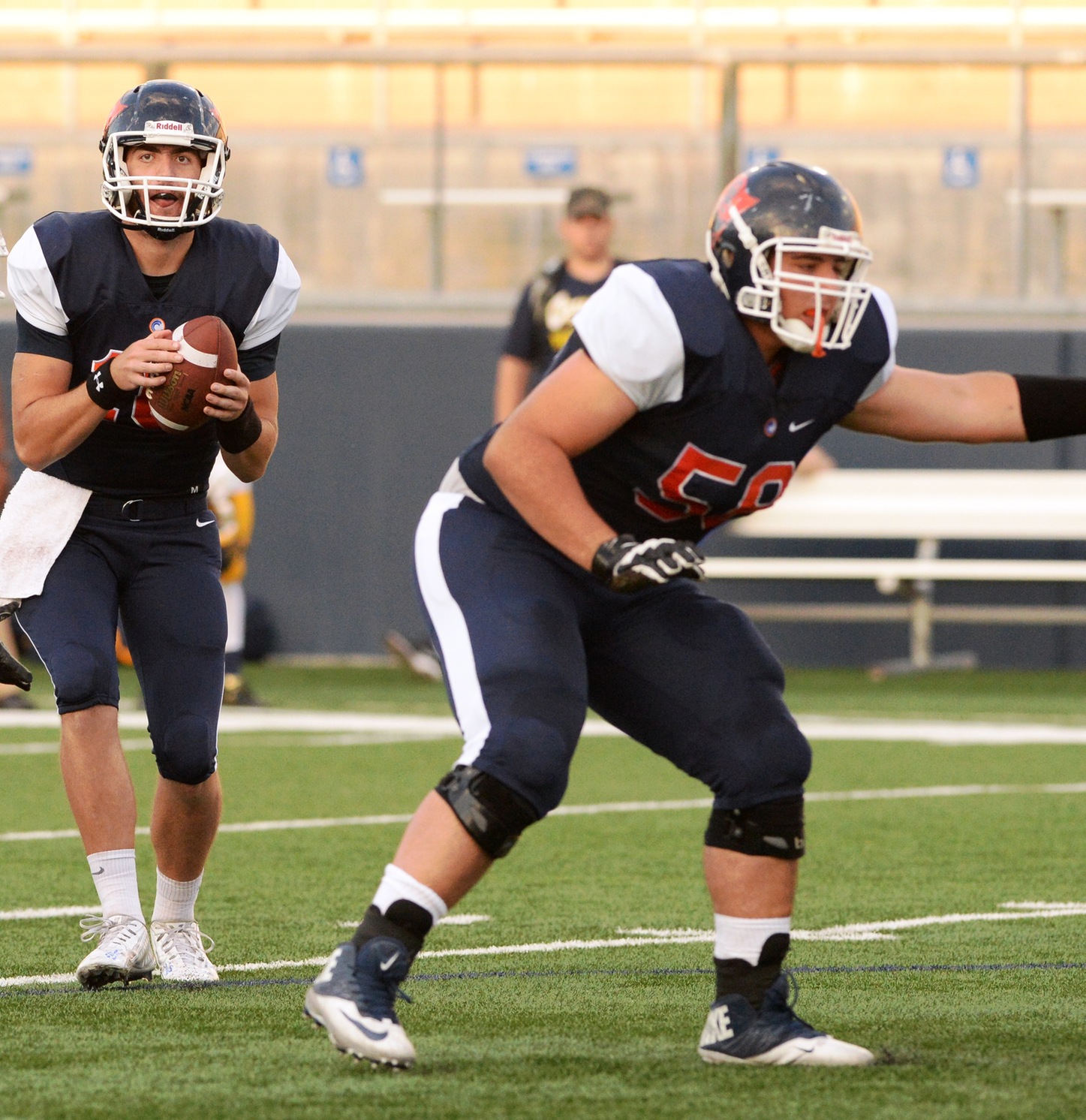 Pirates run over L.A. Southwest, 44-29