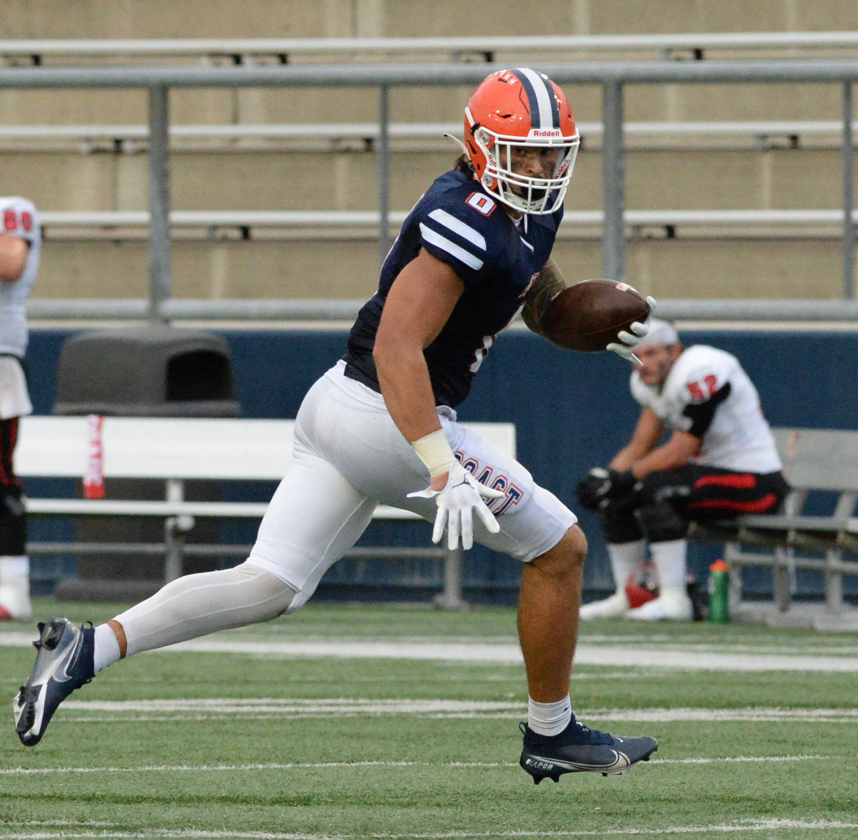 Pirates roll past Corsairs, 41-7!