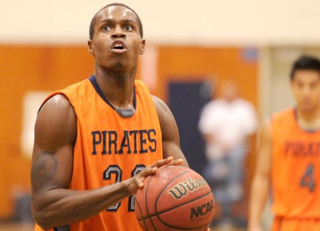 Ransom leads Pirates past Santa Ana