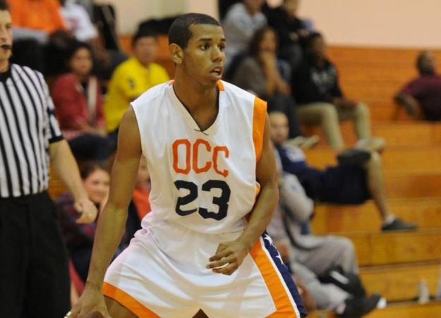 Ligon ends OCC career in style as Pirates edge Chargers