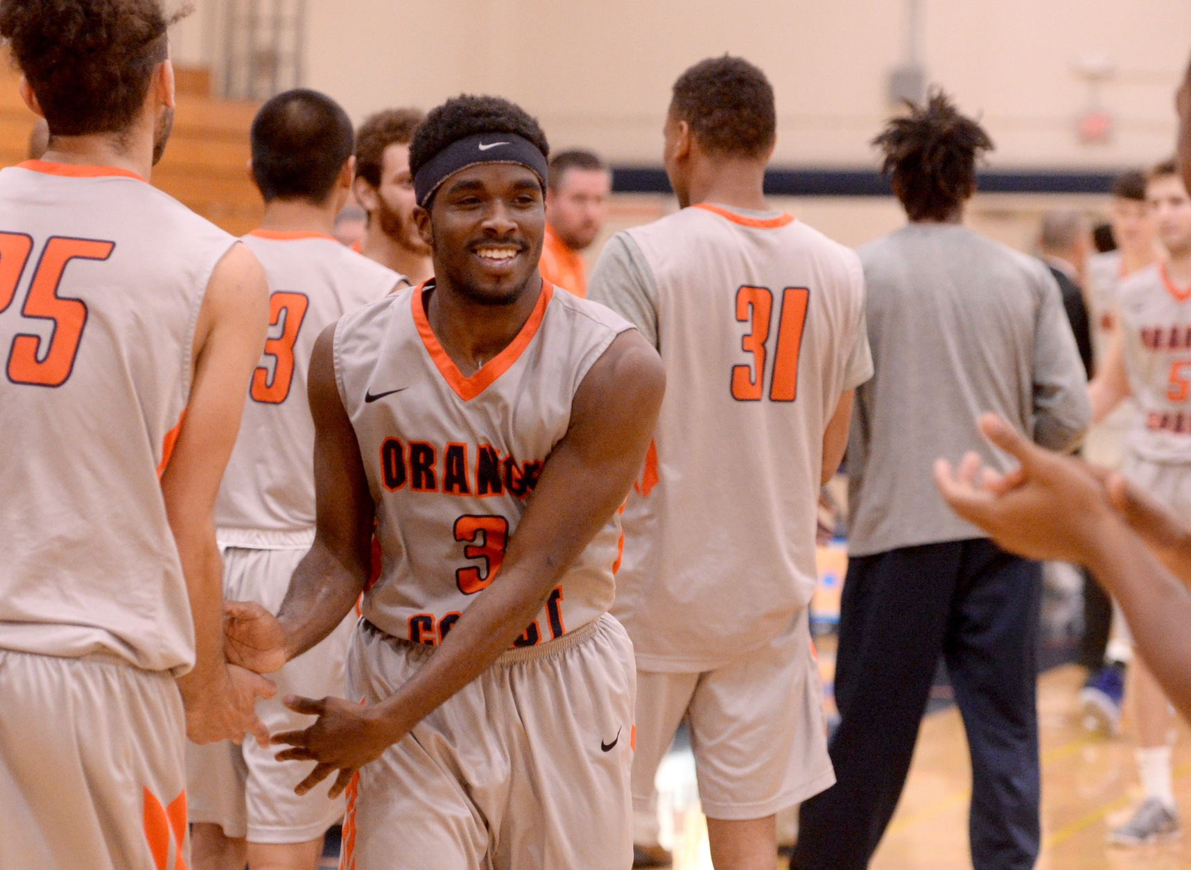 Pirates travel to Citrus for next round of basketball playoffs