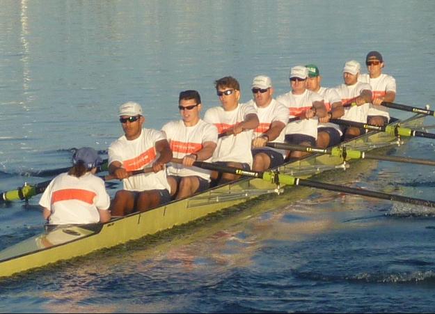 Men's Crew picks up several wins on Saturday