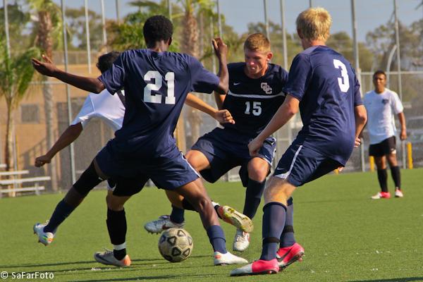Second-half goal lifts Pirates past Hawks, 2-1