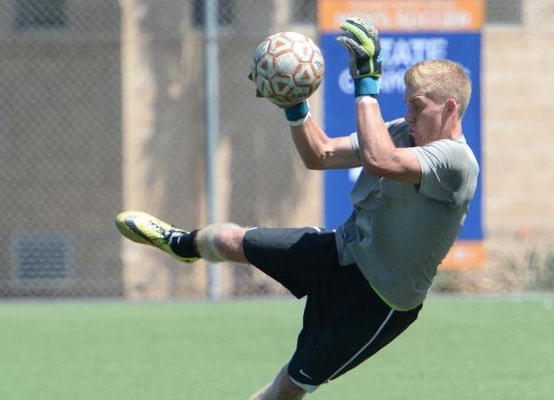Pirates pick up first win in impressive fashion with 2-0 shutout over Huskies