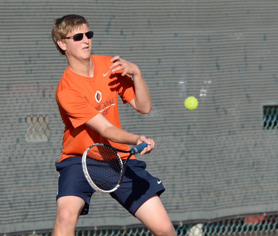 Pirates take zap out of Chargers with 9-0 win