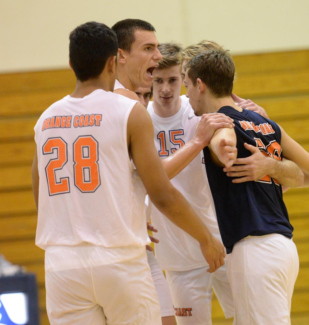 Pirates fall in state semis to Santa Monica