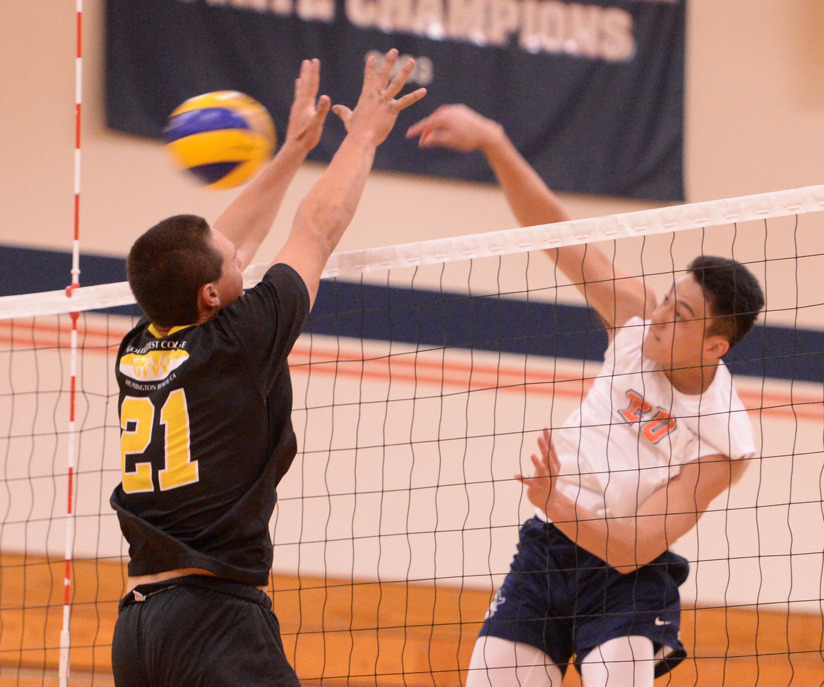 Pirates sweep past Corsairs; will face El Camino for state title