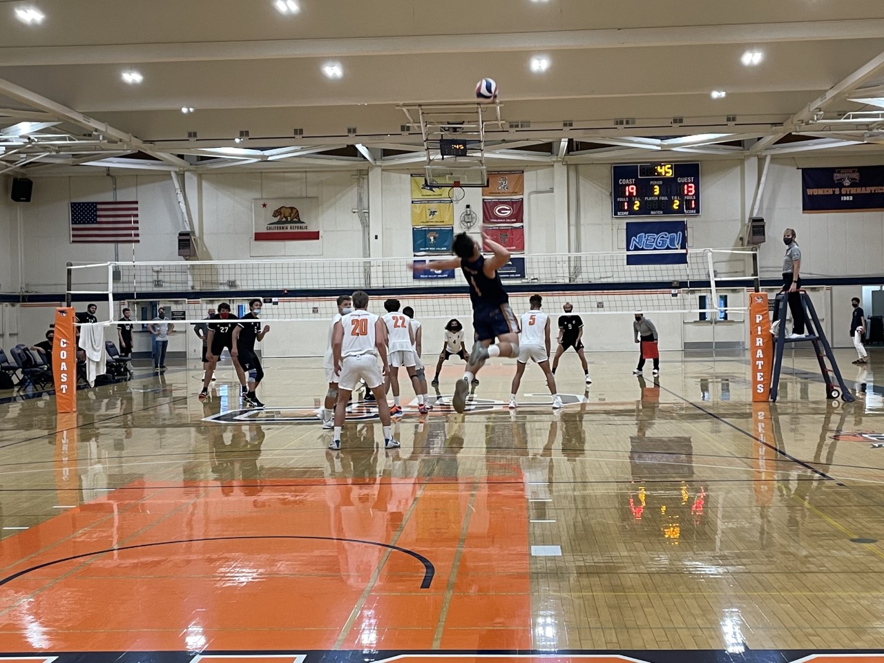 Pirates improve to 4-0 with four-set win over Rustlers