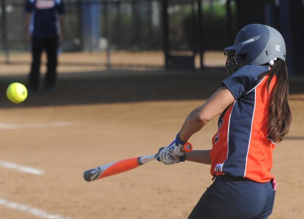 Magdaleno, Tiner lead Pirates to 8-5 win over Hornets