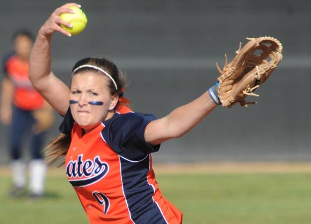 Huge rally lifts Pirates past Rustlers, 7-6 in eight innings