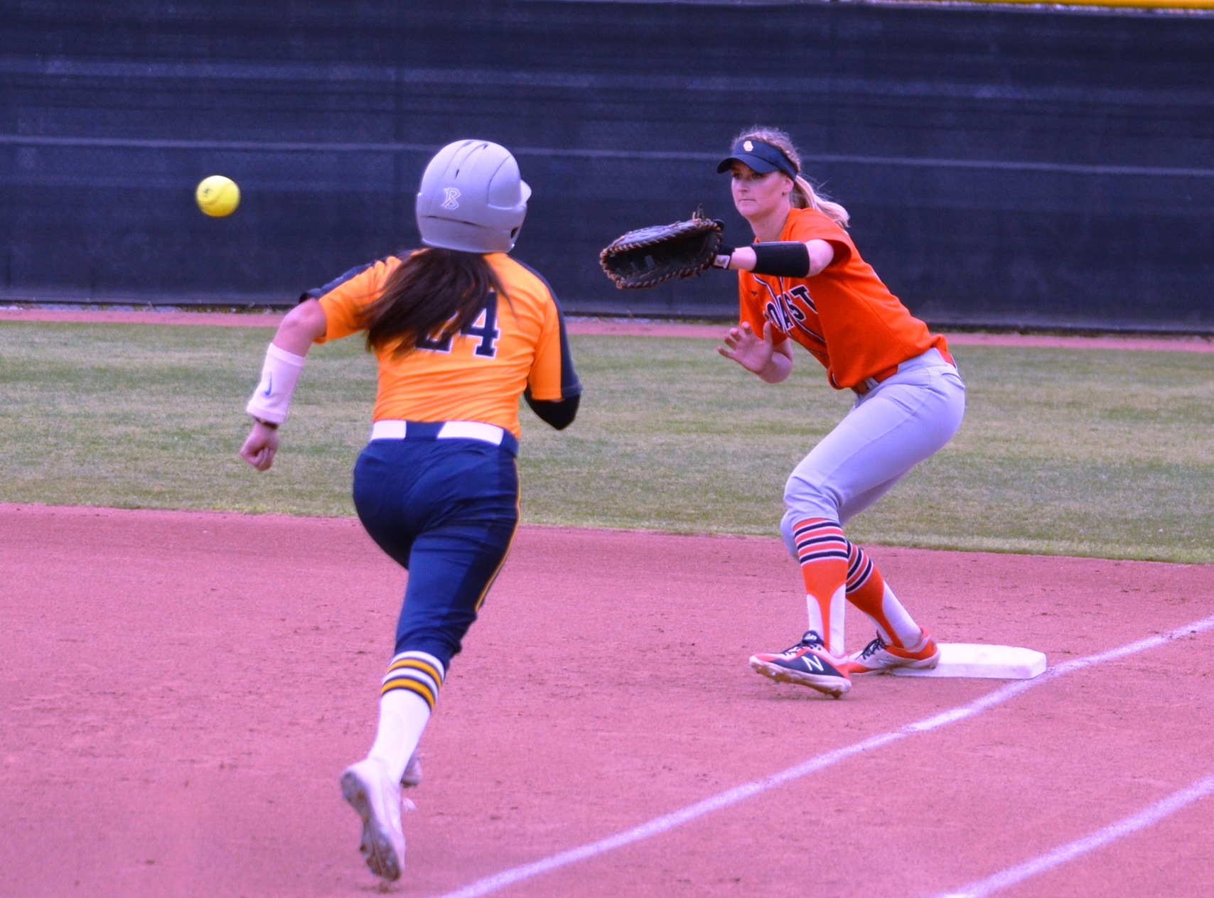 Pirates go the distance, but come up short against Chargers