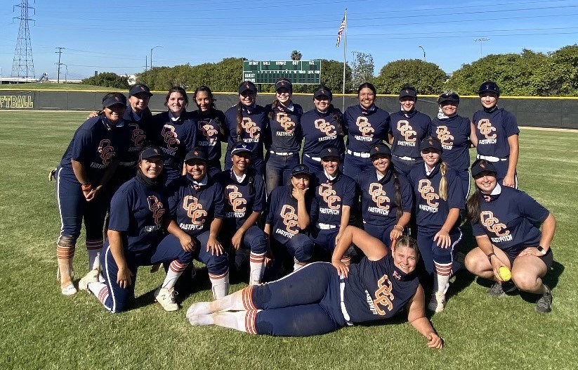 Pirate softball goes 4-0 over Rustlers!