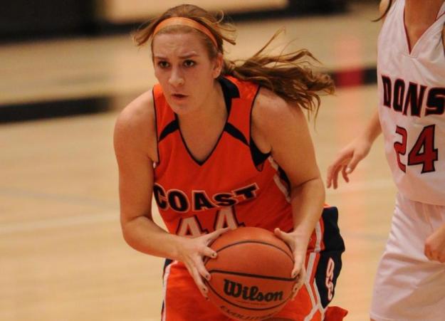 Arnett's big game lifts Pirates past Dons