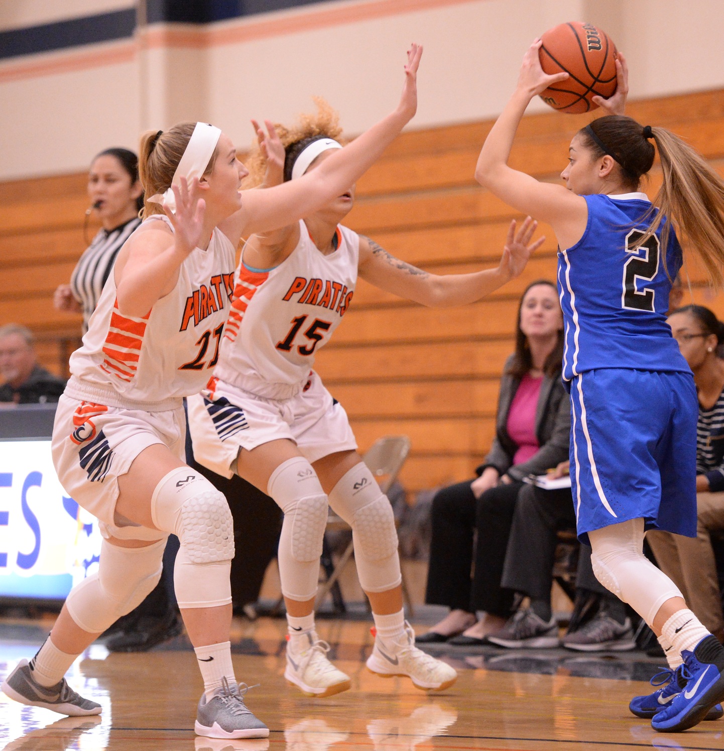 Tough fourth quarter dooms Pirates in loss to Santa Ana