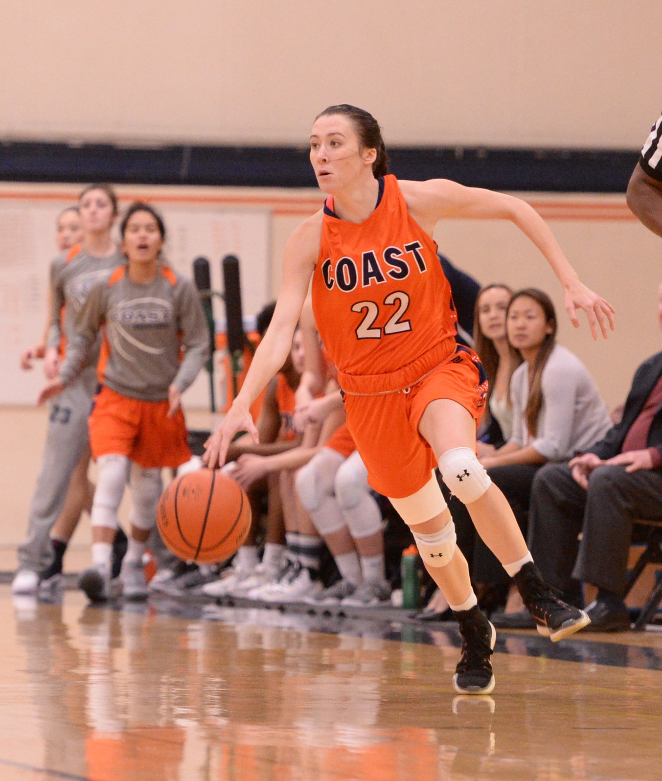 Fourth-quarter surge leads Pirates past Gauchos