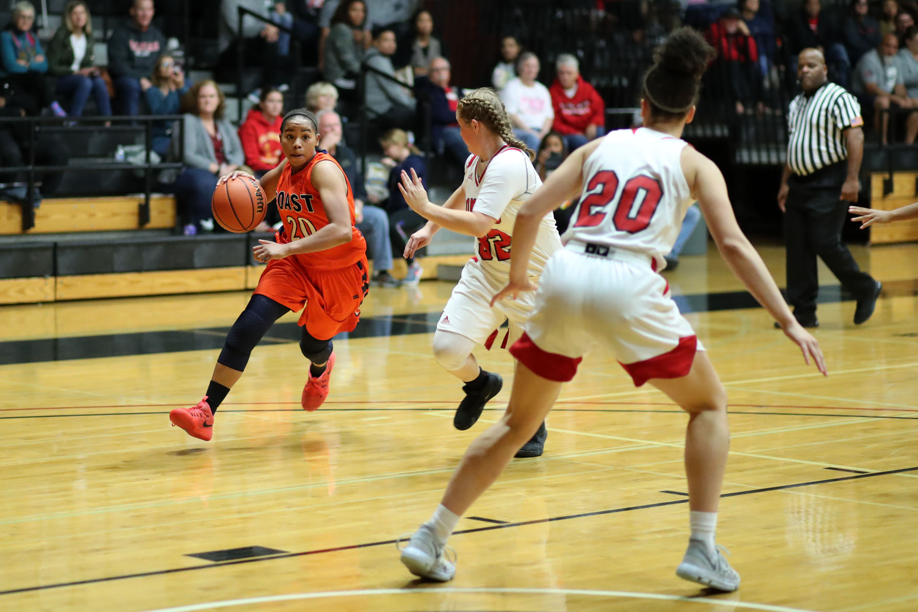 Pirates fall to Long Beach in Coast Christmas Classic opener