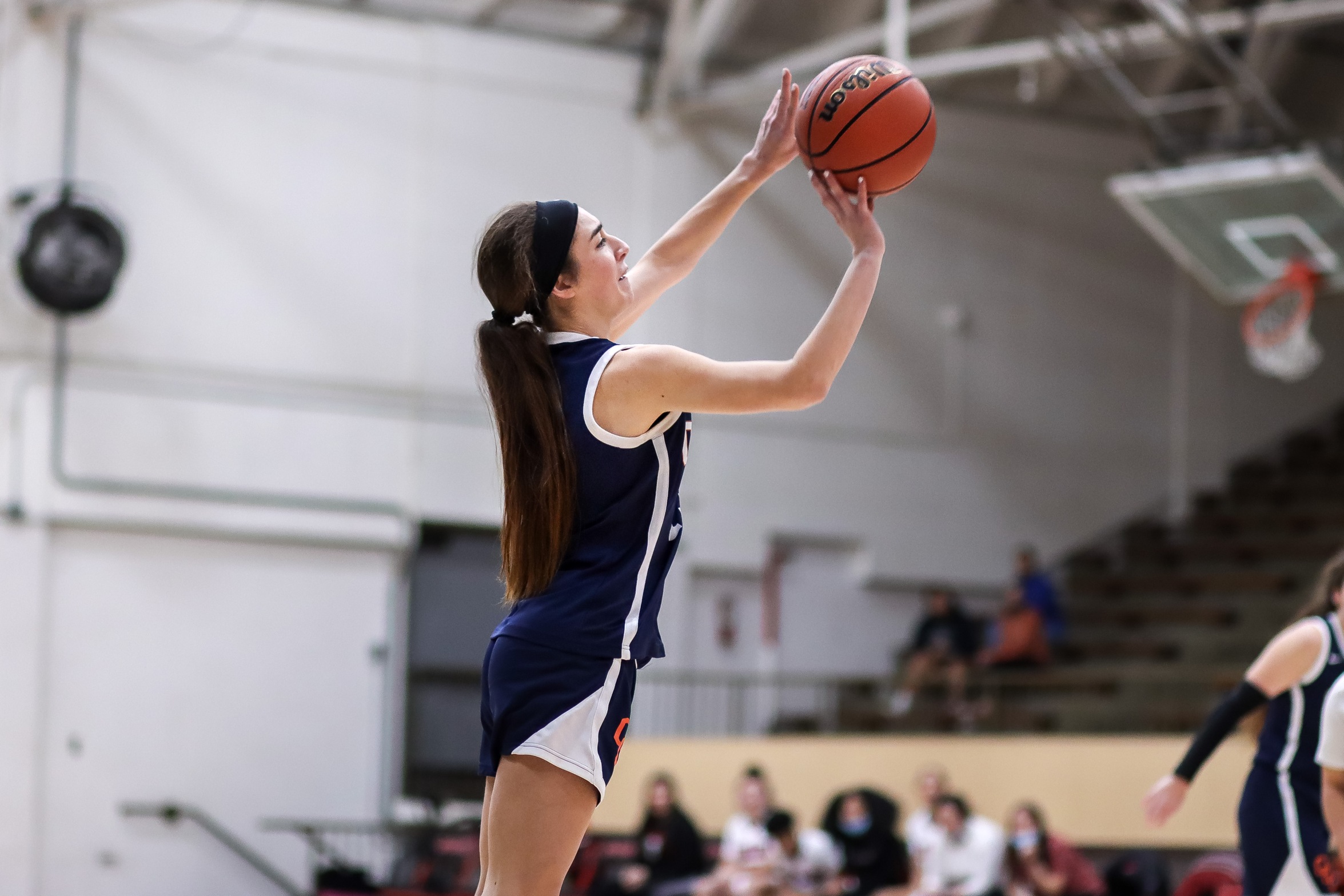 Pirates start strong, tame Tigers, 75-61
