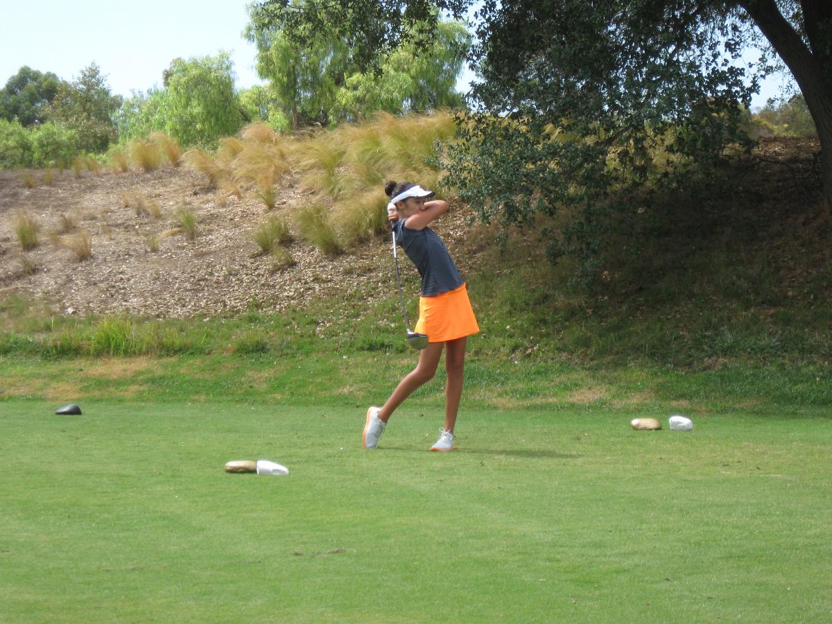 Pirate lady golfers place fifth at El Prado