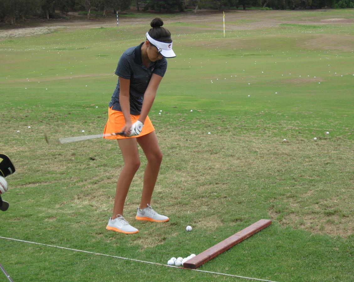 Lewis qualifies for CCCAA championships after impressive regional performance!