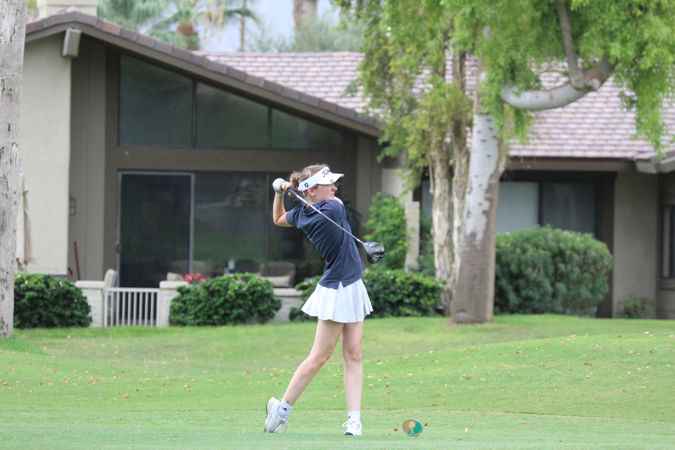 Pirates go low in dominating OEC matchup