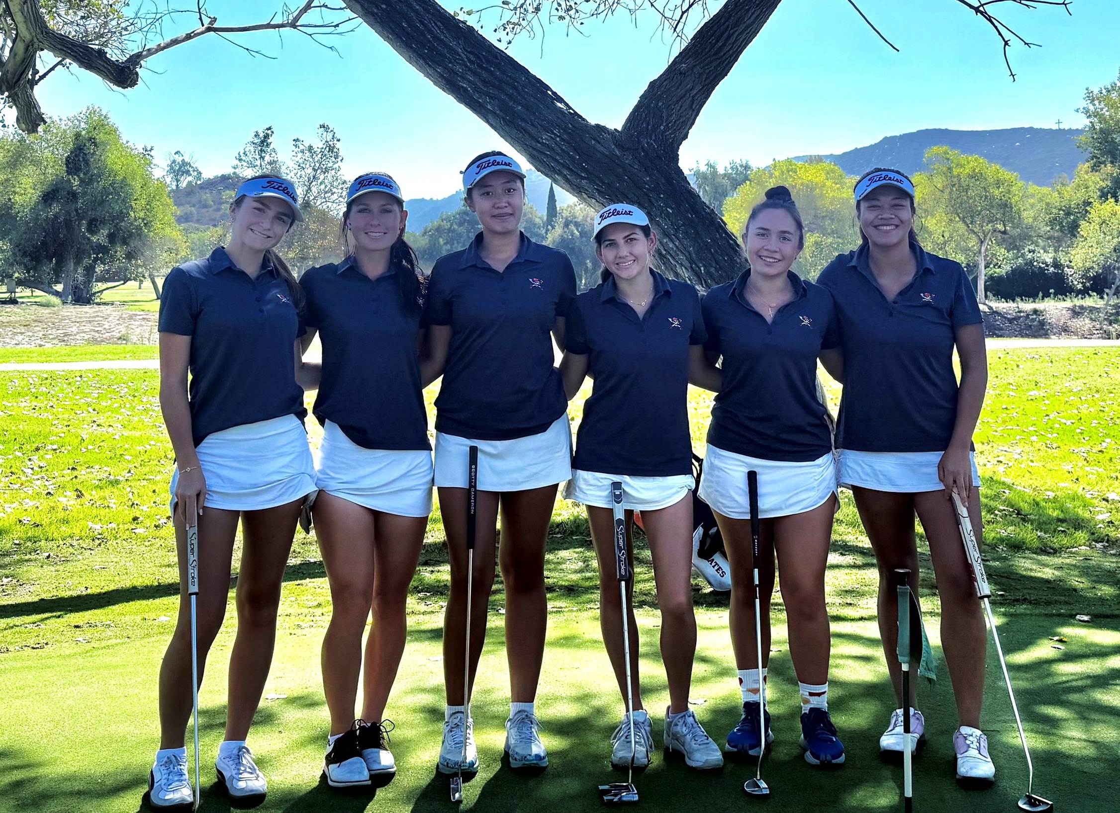 Pirate golfers remain unbeaten