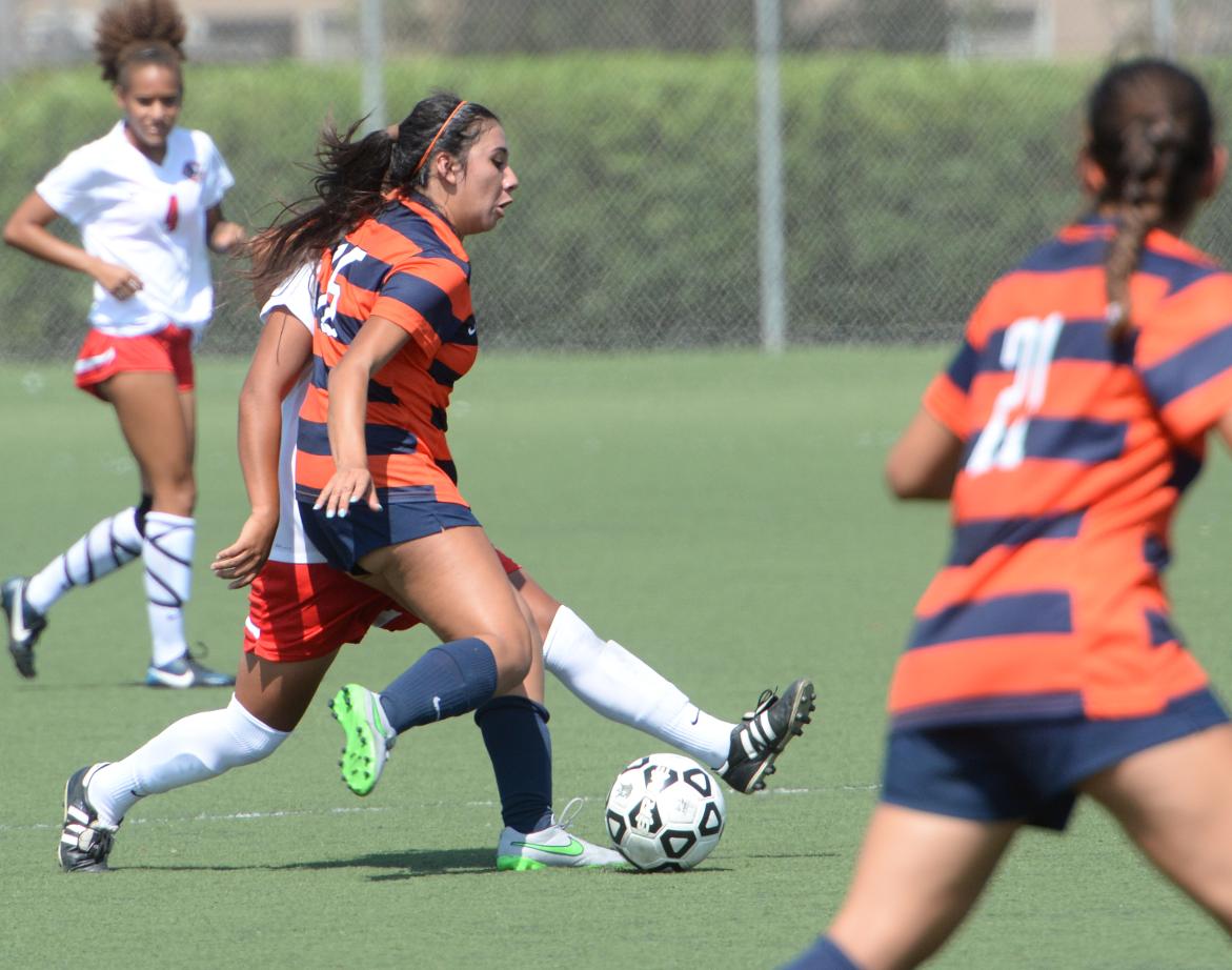 Strong second half sends Pirates to 5-0 win over Santa Ana