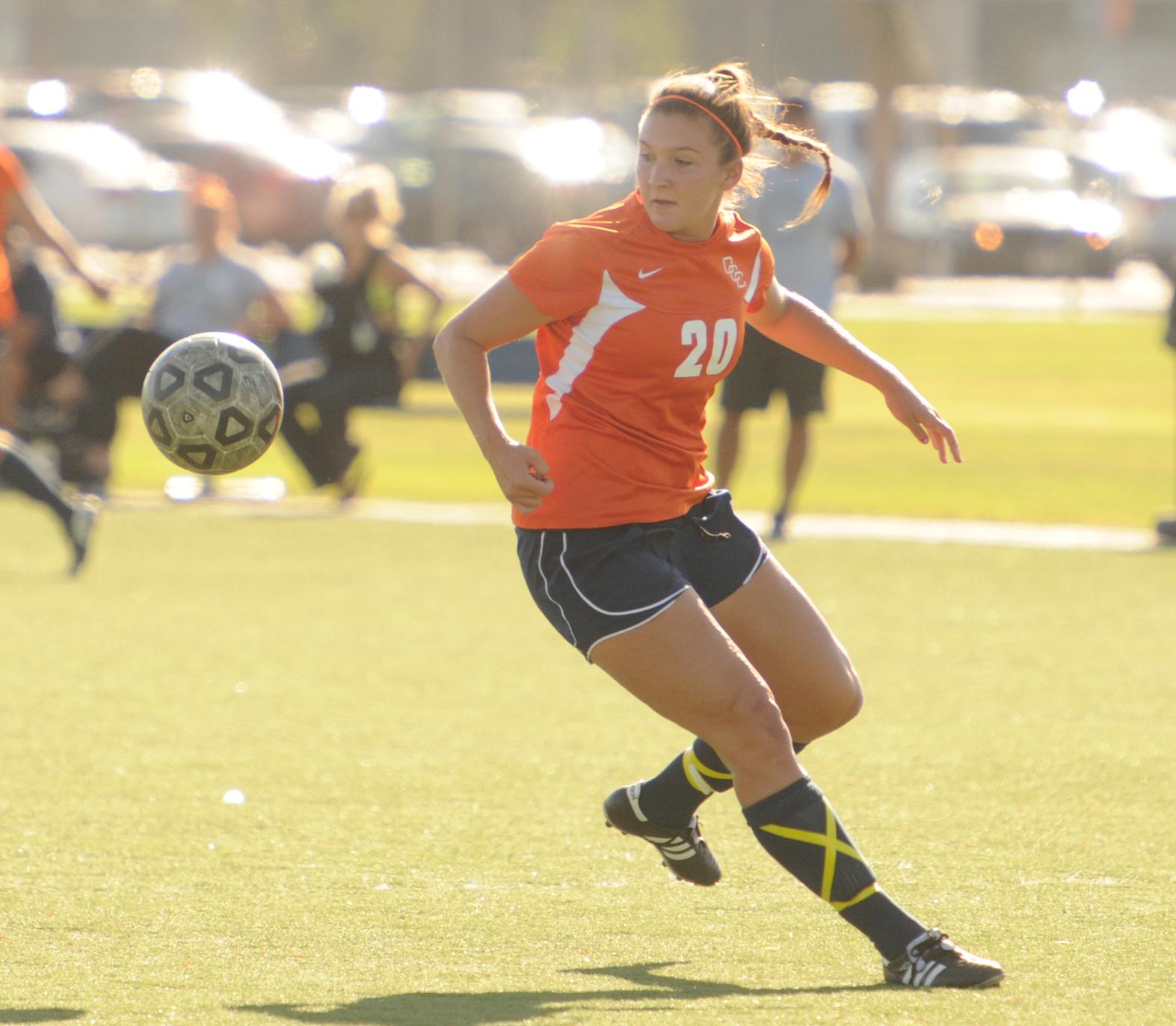 Pirates wrap up Ventura tourney with 1-0 win over West Valley
