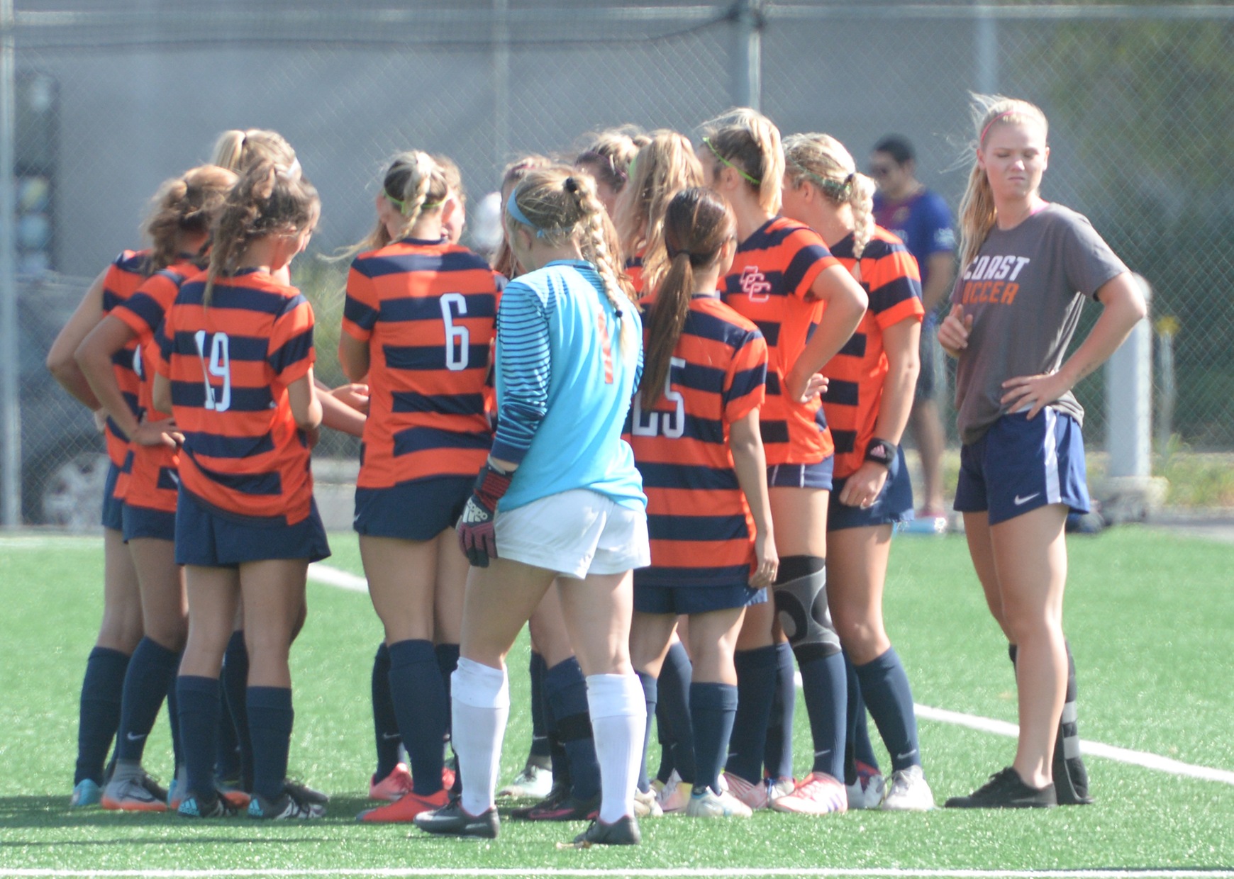 Pirates take on Santa Monica in playoff opener