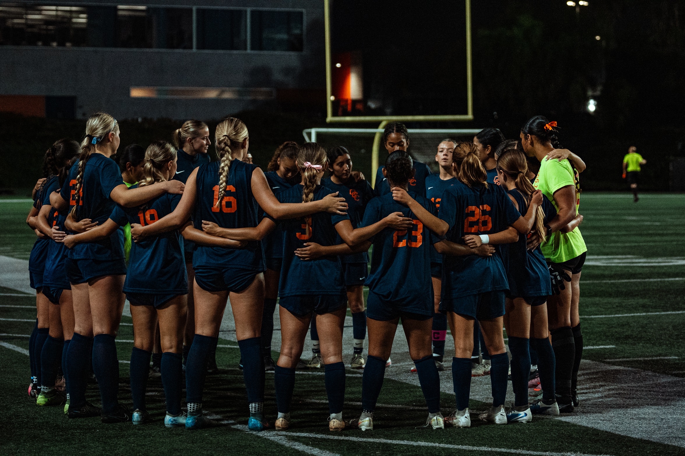 Pirates take care of Panthers for playoff win