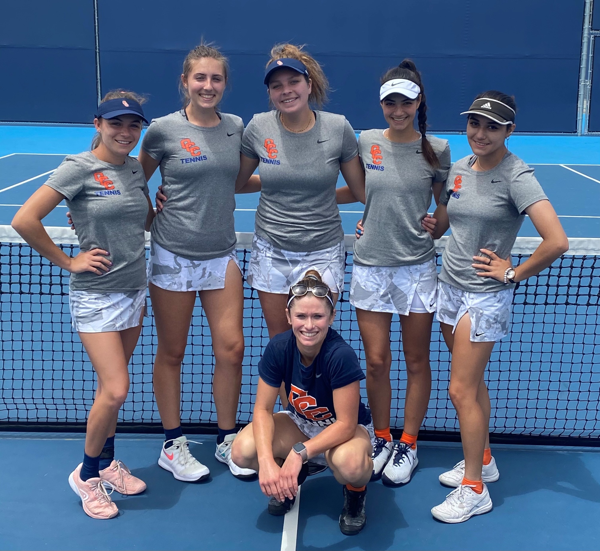 Pirates wrap up unbeaten OEC play with win over Tigers