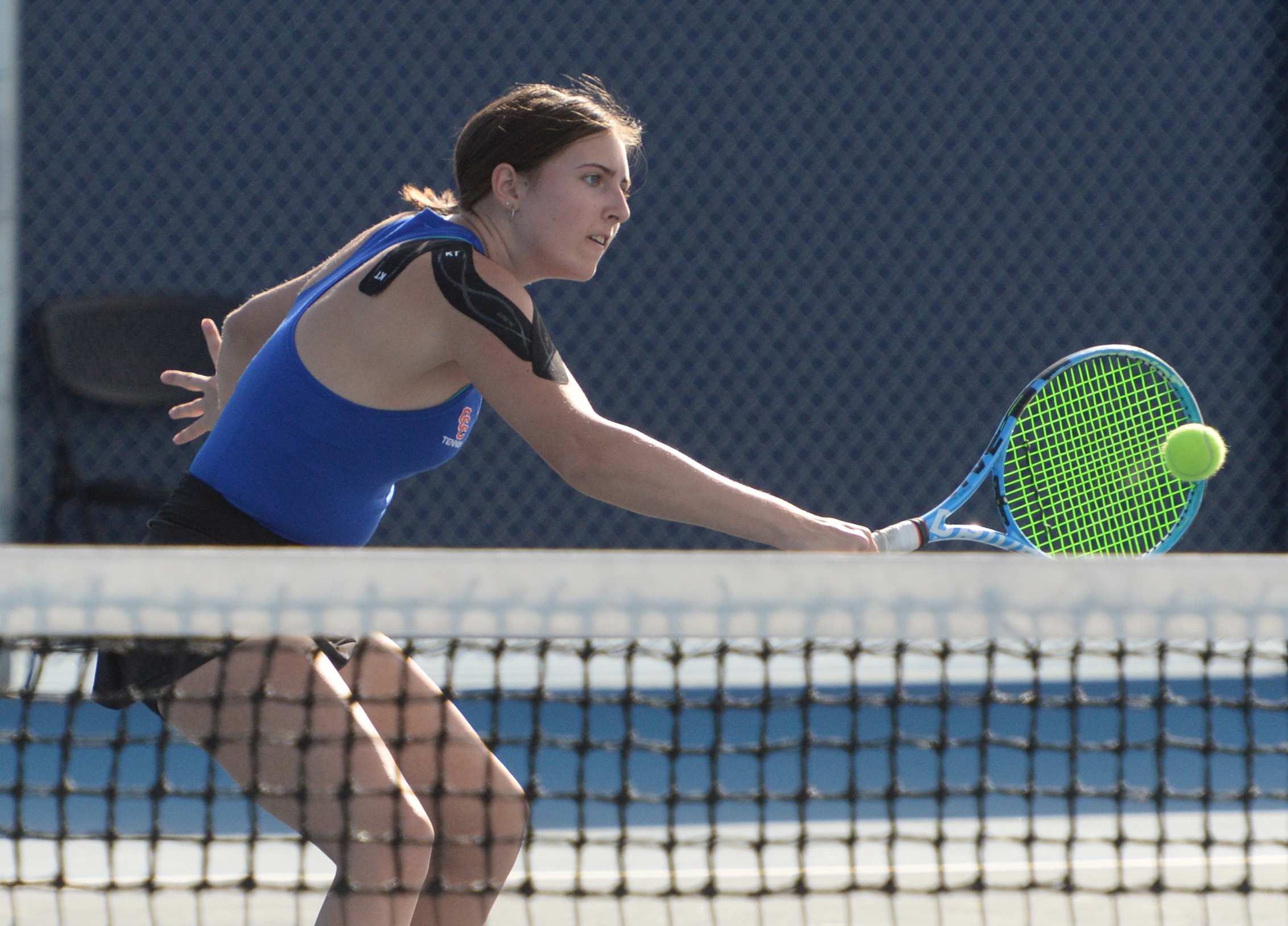 Pirates open season with win over Cougars