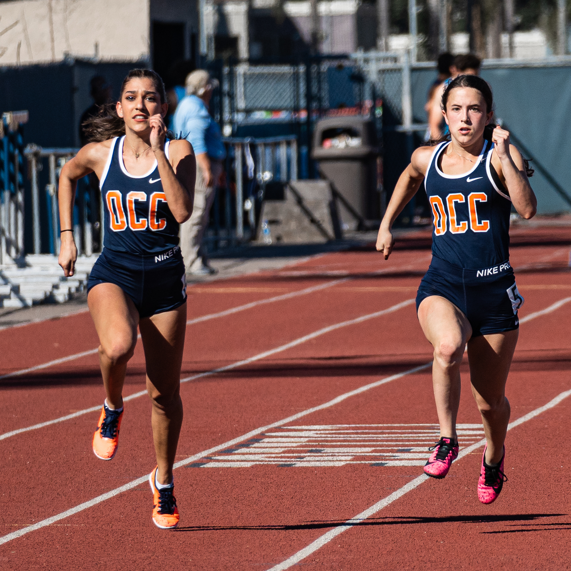 Pirates top field to win Coast Classic