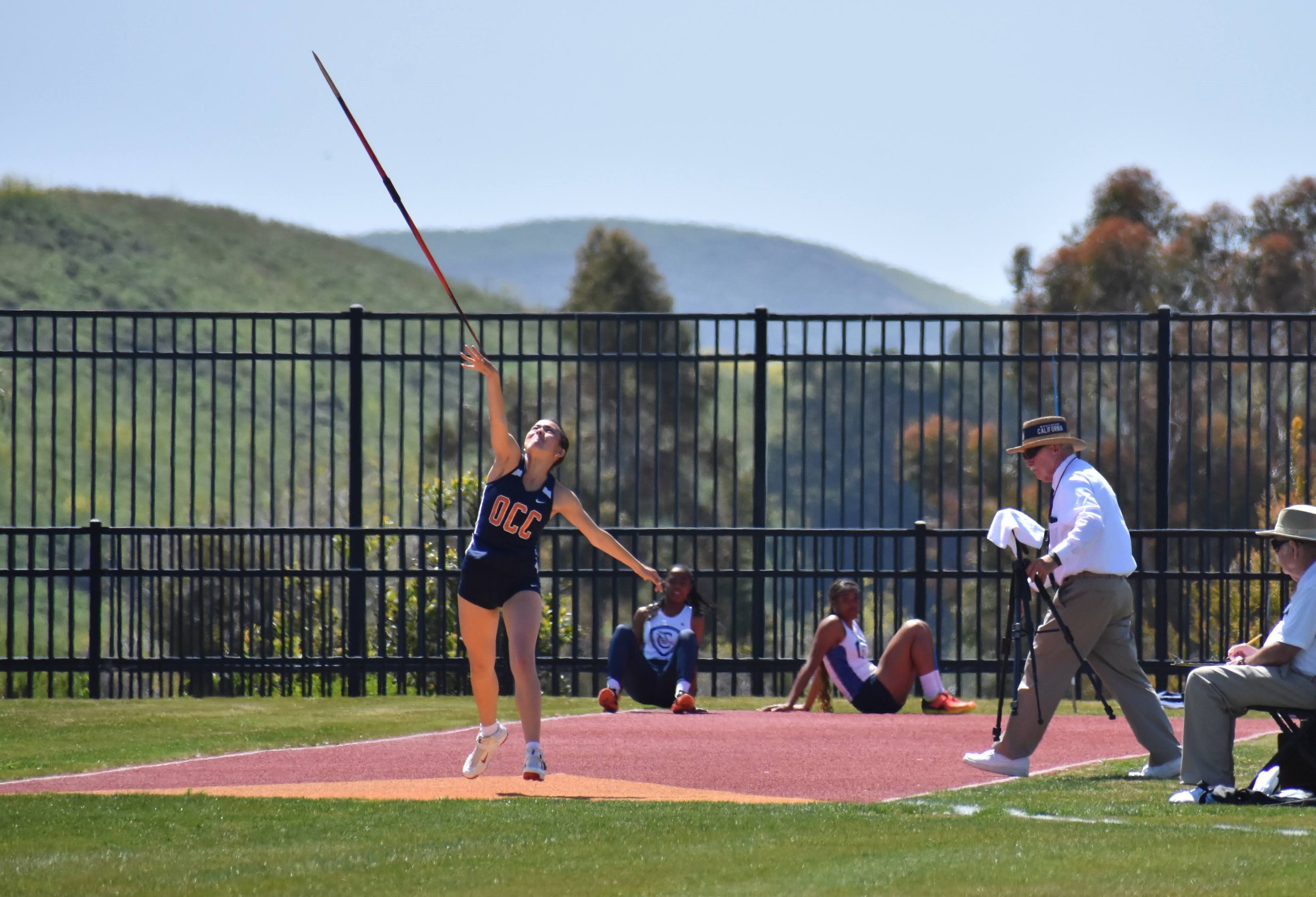 Pirates take third at last chance meet