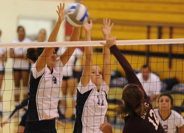 Pirates regroup, sweep away Dons in three