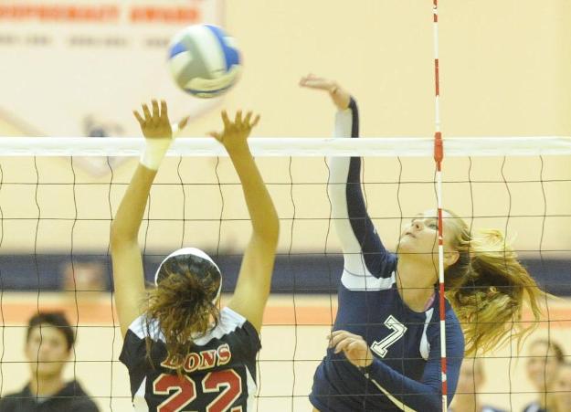 Pirates breeze past Jaguars in home opener