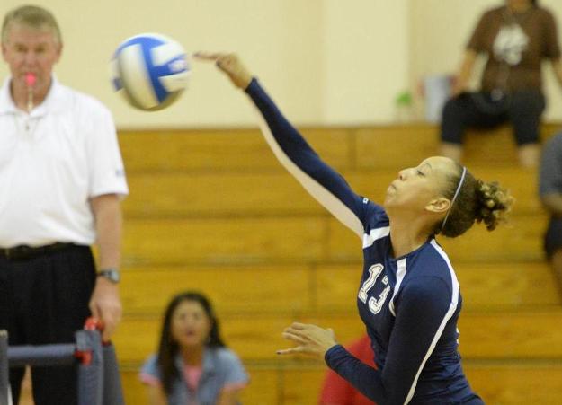 Pirates start strong, roll past Tigers