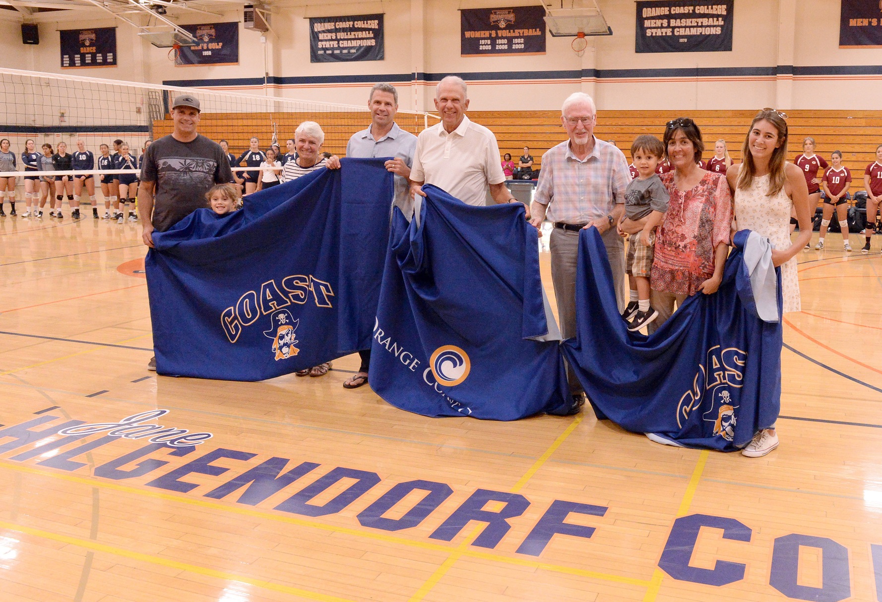 Pirates dedicate gym floor to Jane Hilgendorf