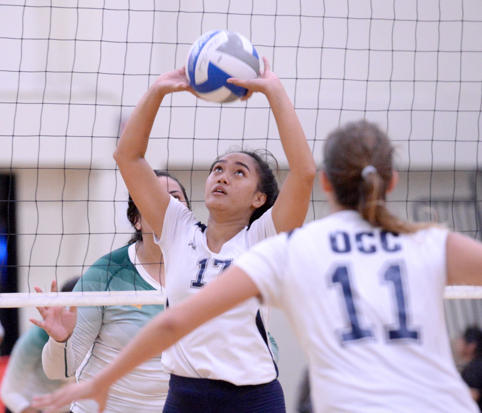 Pirates take care of business and sweep past Rustlers